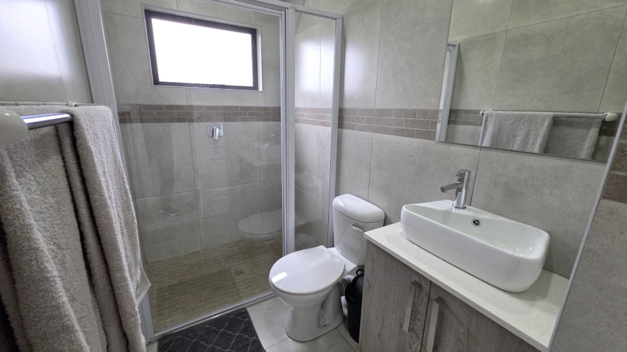 3 Bedroom Property for Sale in Kosmos Ridge North West